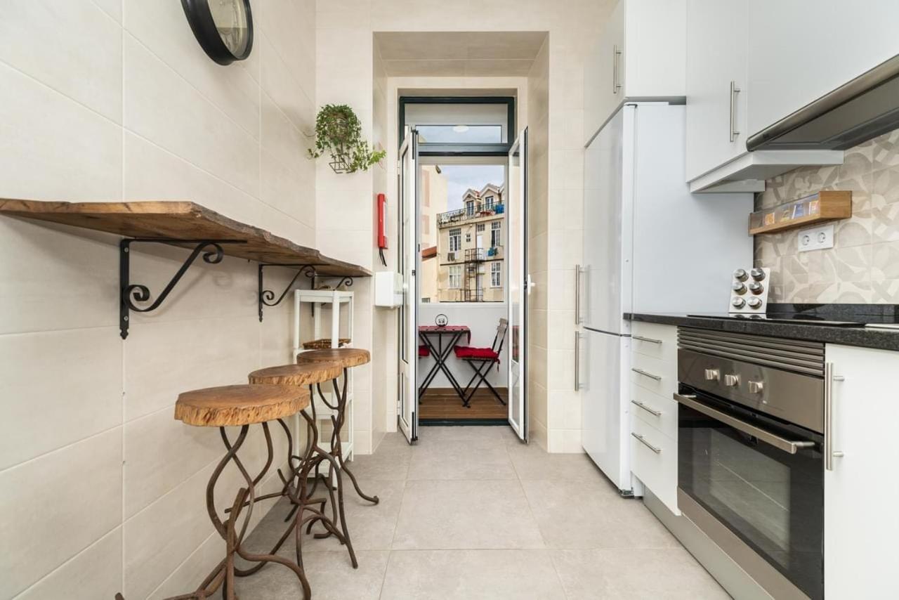 Groovy M2 R3 - Amazing Double Room With En-Suite Bathroom Lisboa Eksteriør billede